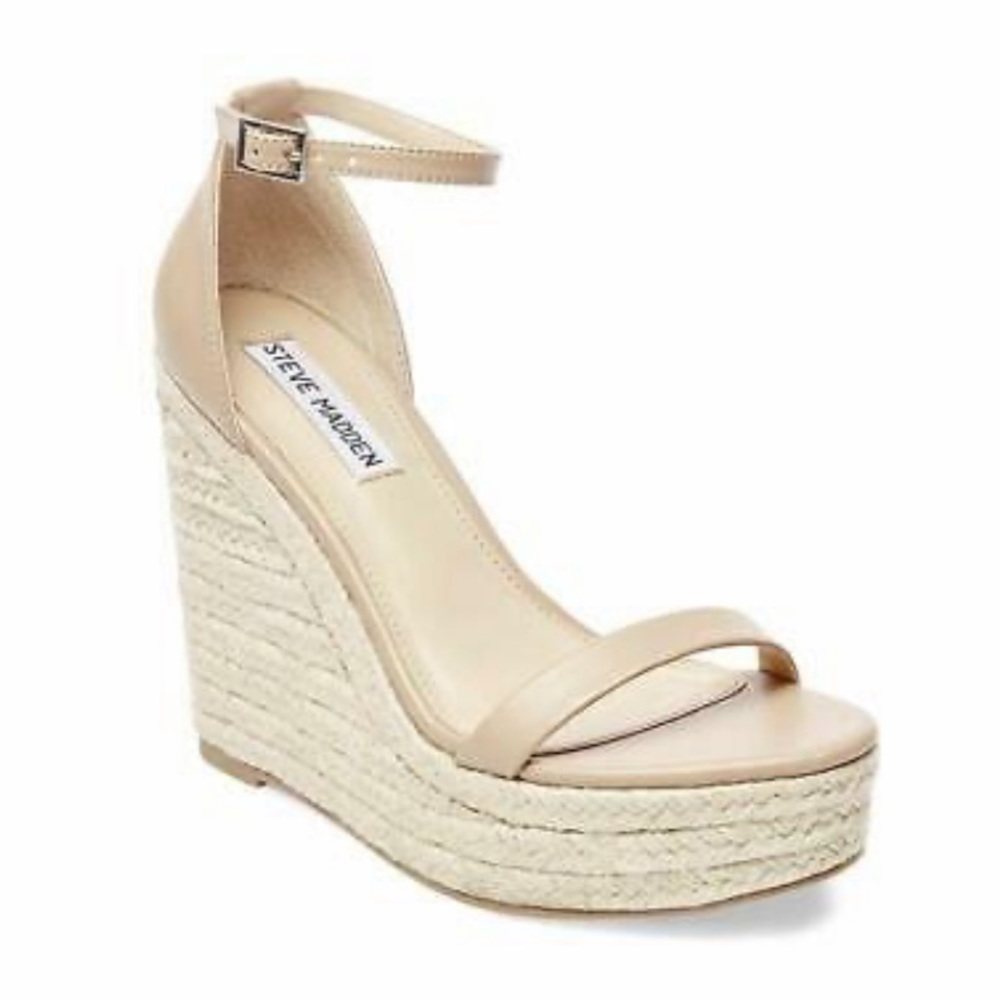 Nude Wedges 🌸